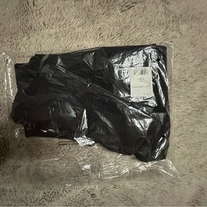 NWT Lululemon Black Align leggings